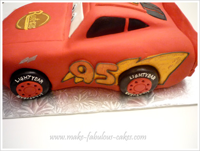 Disney cars cake