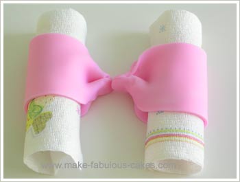 fondant loop bow