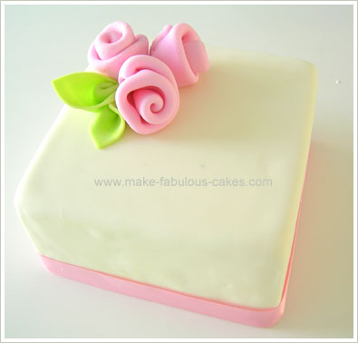 fondant roses cake