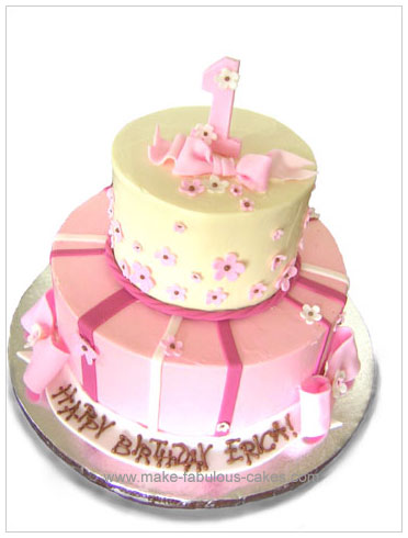 Girl Birthday Cakes on First Birthday Cake For A Girl