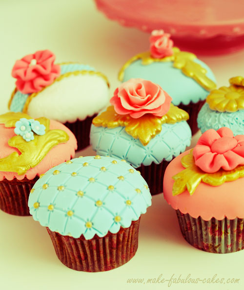 vintage cupcakes