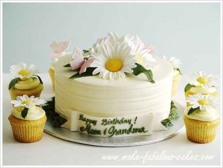 Daisy Cake and Cupcakes
