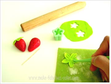 fondant strawberries