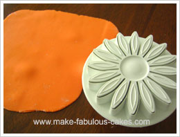 Gum paste gerbera