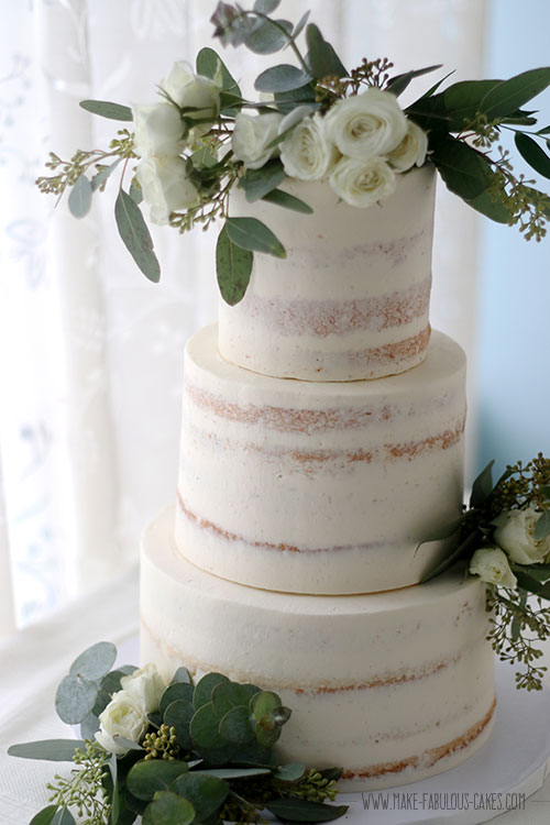 The Reason Fondant Frosting Is So Popular For Wedding Cakes