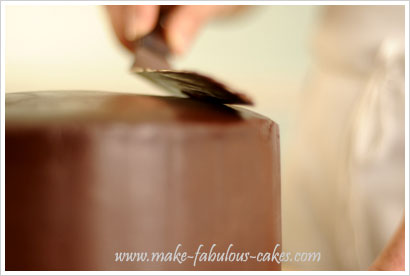 smoothing chocolate ganache