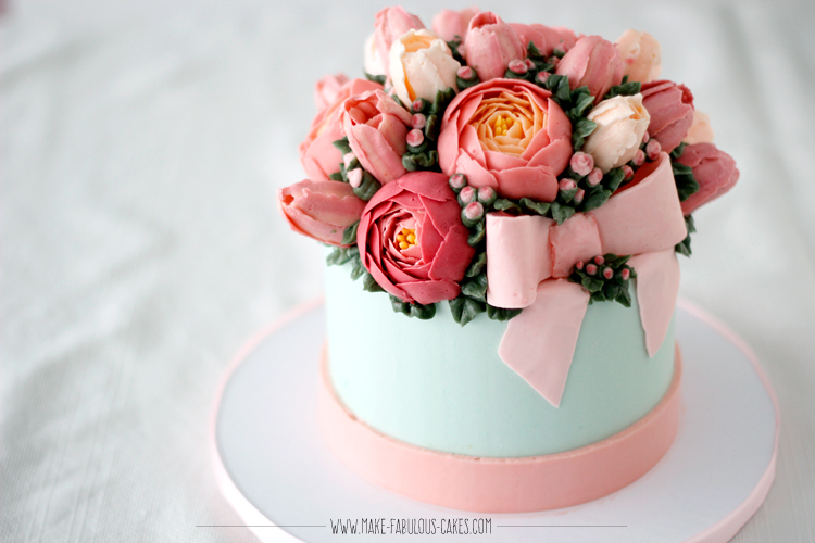 buttercream flowers gift box cake