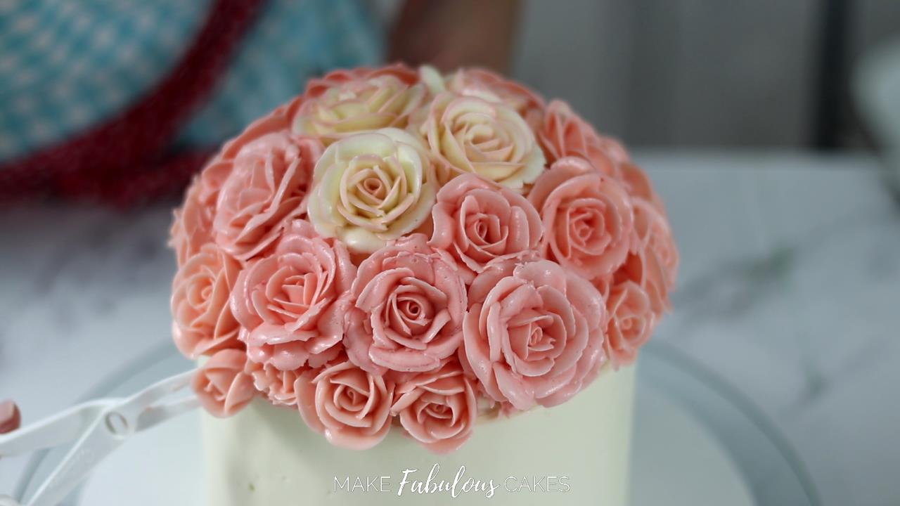 bouquet of buttercream roses