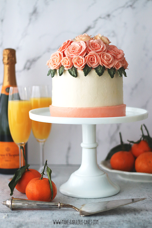 FlowerhatboxcakeA