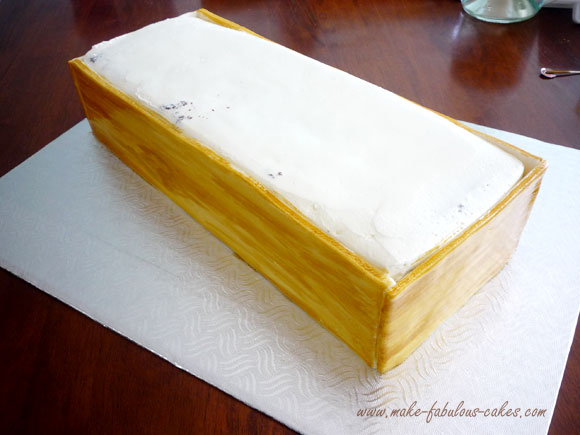 wooden box cake