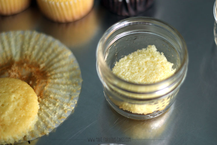 Cupcake in a Jar by Make Fabulous Cakes