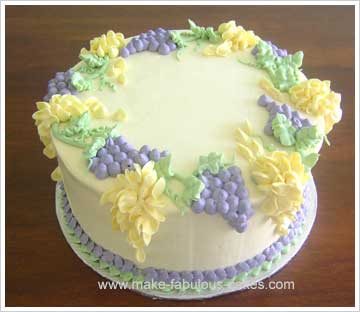 flower and grapes cake