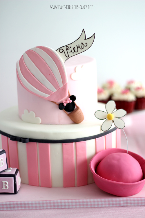 vintage Minnie mouse cake
