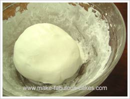 marshmellow fondant