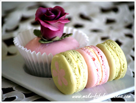 rose cupcakes, macarons