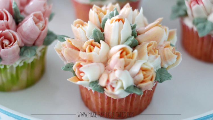 three-toned buttercream