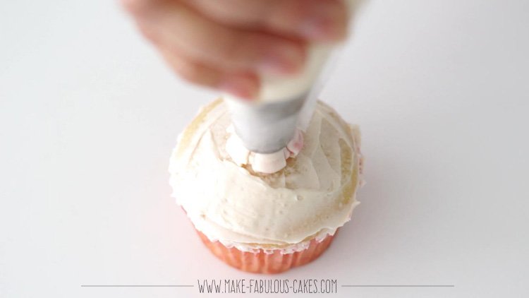 how to use russian piping tips