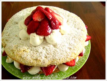 strawberry cakes