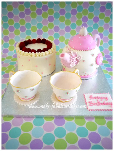 teapot cake